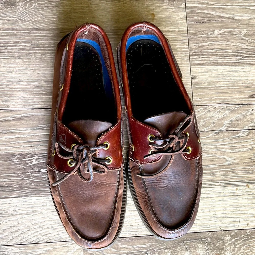 Sperry Topsider brown authentic boat shoes